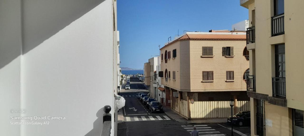 Loft 105 Apartment Corralejo Luaran gambar